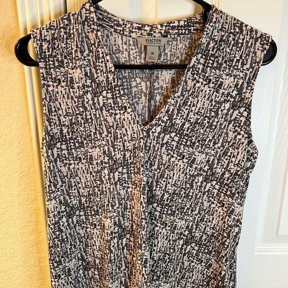💜 3/$15 Kenneth Cole Dress size Medium - Picture 4 of 7